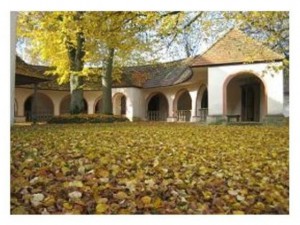 kreuzbergkirche haardorf innenhof